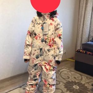 Snowsuit, winter suite, ski suite
